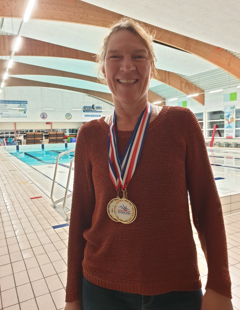 Fernanda met haar 3 goude plakken