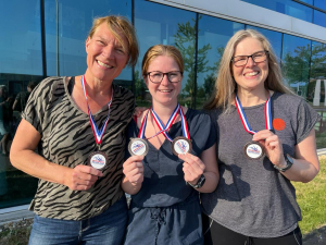 Fernanda, Liesbeth en Dieuwke pakten medailles in hun leeftijdscategorieën
